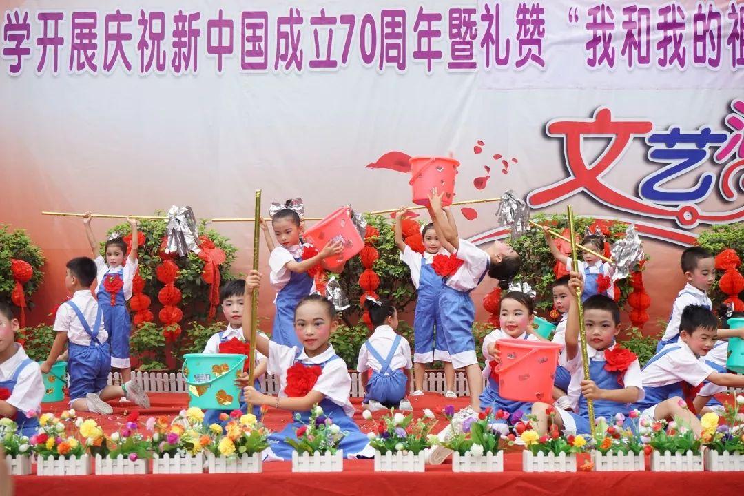 鱼贝课堂:多种教学方法让学生在实际操作中掌握技巧